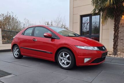 Honda Civic 49.000 km 8.900 &euro; Bonn 53115