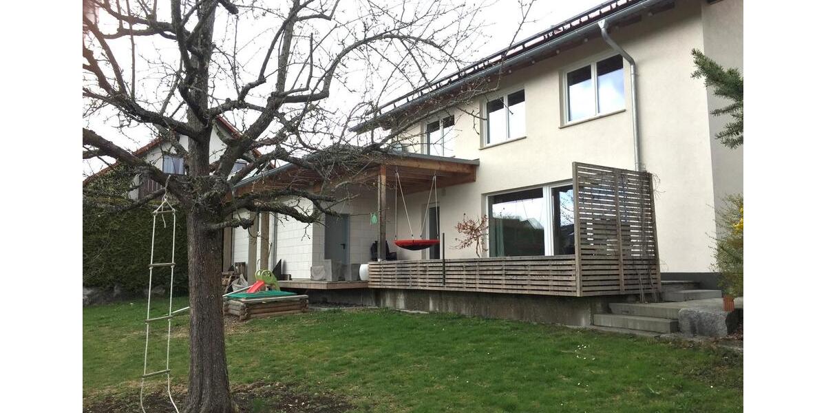 Etagenwohnung Stetten am kalten Markt - 5 Zimmer, 105 m&sup2;, 1.100&euro; | Angebot:26069442