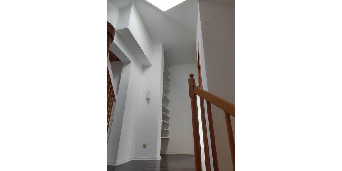 Etagenwohnung Hennef (Sieg) - 4 Zimmer, 120 m&sup2;, 1.400&euro; | Angebot:24983710