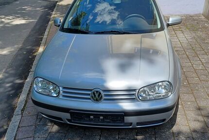 VW Golf 53.000 km 3.500 &euro; Oberndorf 78727