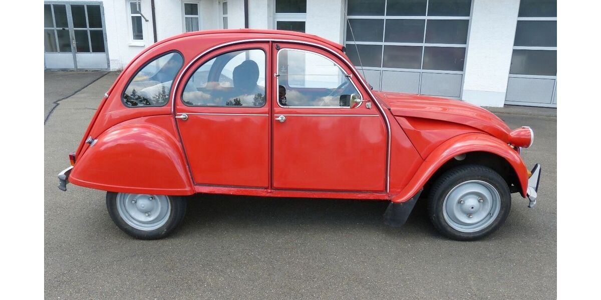 Citroen 2 CV 56.000 km 8.399 &euro; Oberviechtach 92526
