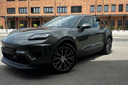 Porsche Macan 6.900 km 89.900 &euro; Villingen-Schwenningen 78048