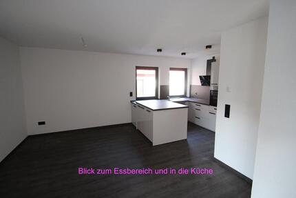 Haus Külsheim - 4 Zimmer, 136 m&sup2;, 1.140&euro; | Angebot:26094689