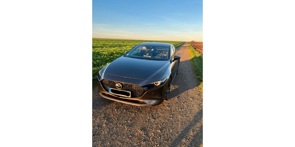 Mazda 3 62.000 km 16.000 &euro; Brechen 65611
