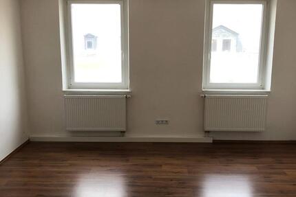 3 Zimmer Wohnung in Hof zu vermieten 3 zimmer