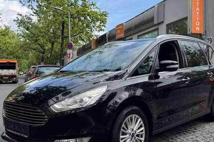 Ford Galaxy 108.000 km 12.990 € Berlin 10829
