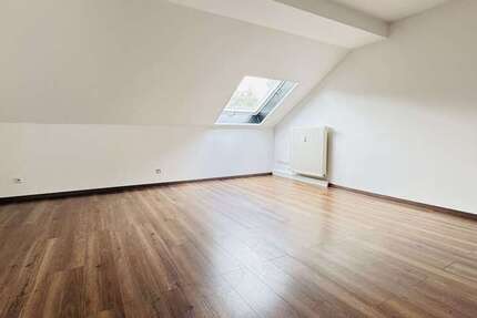Wohnung zum Mieten in Chemnitz 445 € 71.31 m²