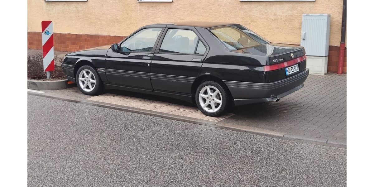 Alfa Romeo 164 174.856 km 3.500 &euro; Heidelberg 69126