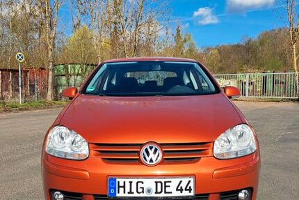 VW Golf 102.500 km 3.350 &euro; Uder 37318