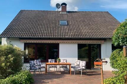 Haus Trittau - 5 Zimmer, 150 m&sup2;, 695.000&euro; | Angebot:27083624