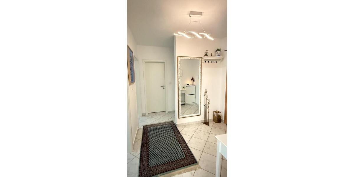 Etagenwohnung Siegburg - 2 Zimmer, 75 m&sup2;, 1.400&euro; | Angebot:26432732