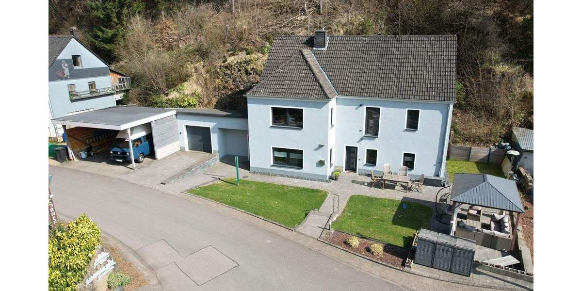 Mehrfamilienhaus, Wohnhaus Schönecken - 3 Zimmer, 134 m&sup2;, 289.000&euro; | Angebot:21613727