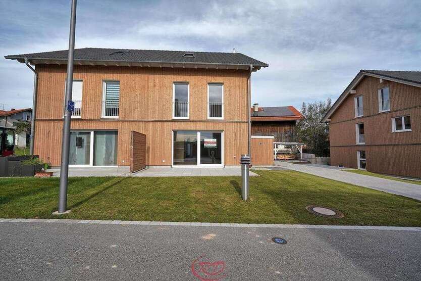 Haus zum Kaufen in Eiselfing 622.100 € 143 m²