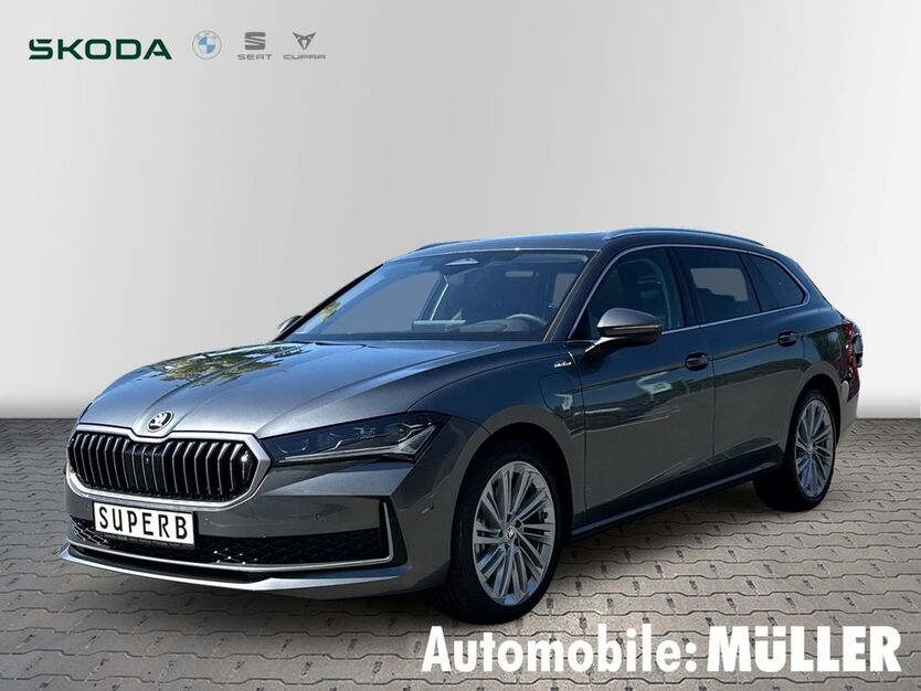 Skoda Superb 2.500 km 49.870 € Leipzig 04328