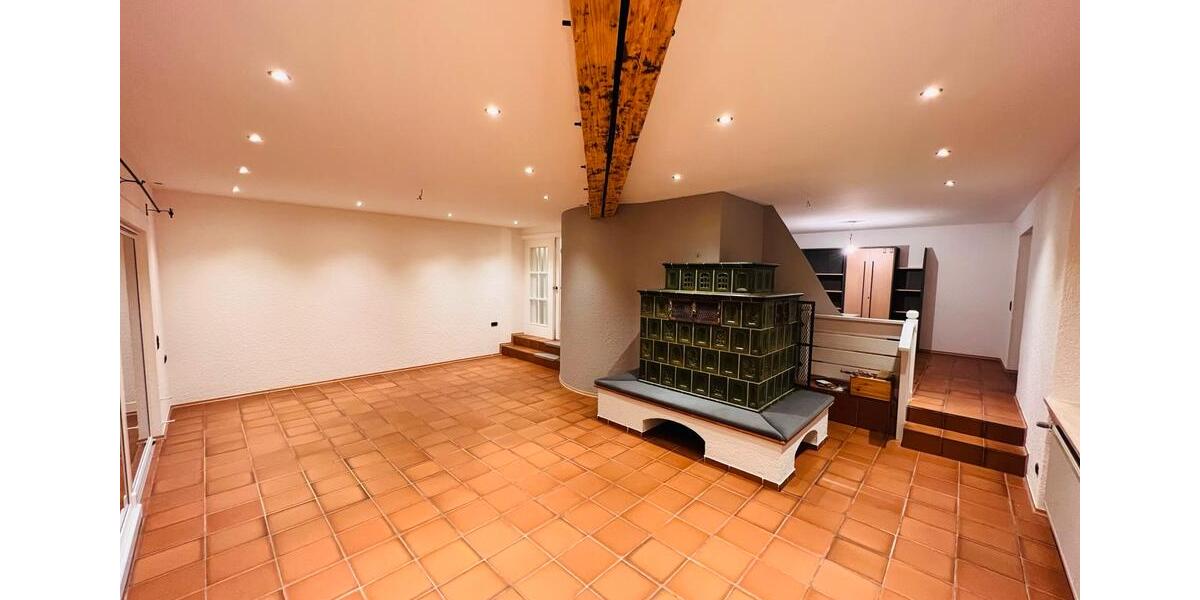 Einfamilienhaus Spiegelau - 10 Zimmer, 280 m&sup2;, 499.000&euro; | Angebot:26409971