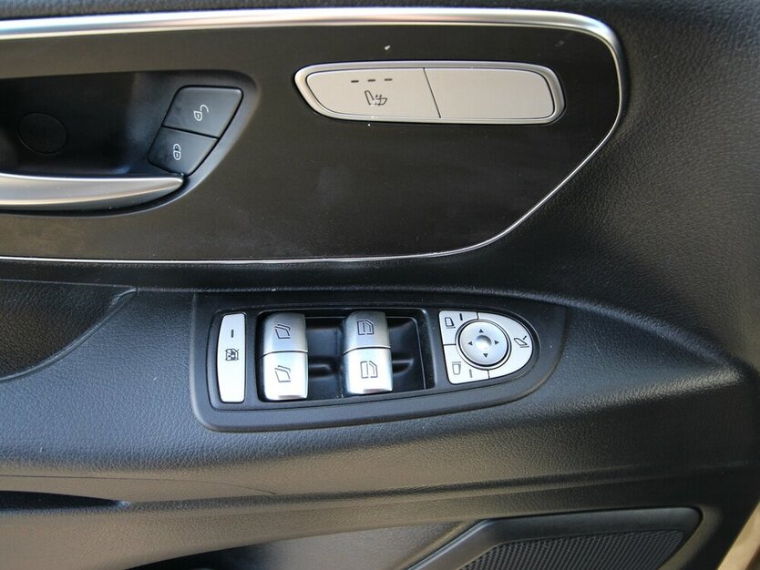 Mercedes-Benz Vito Tourer 116 CDI Pro extralang TAXI LED+NAVI 337.836 km 23.800 € Hagenow 19230