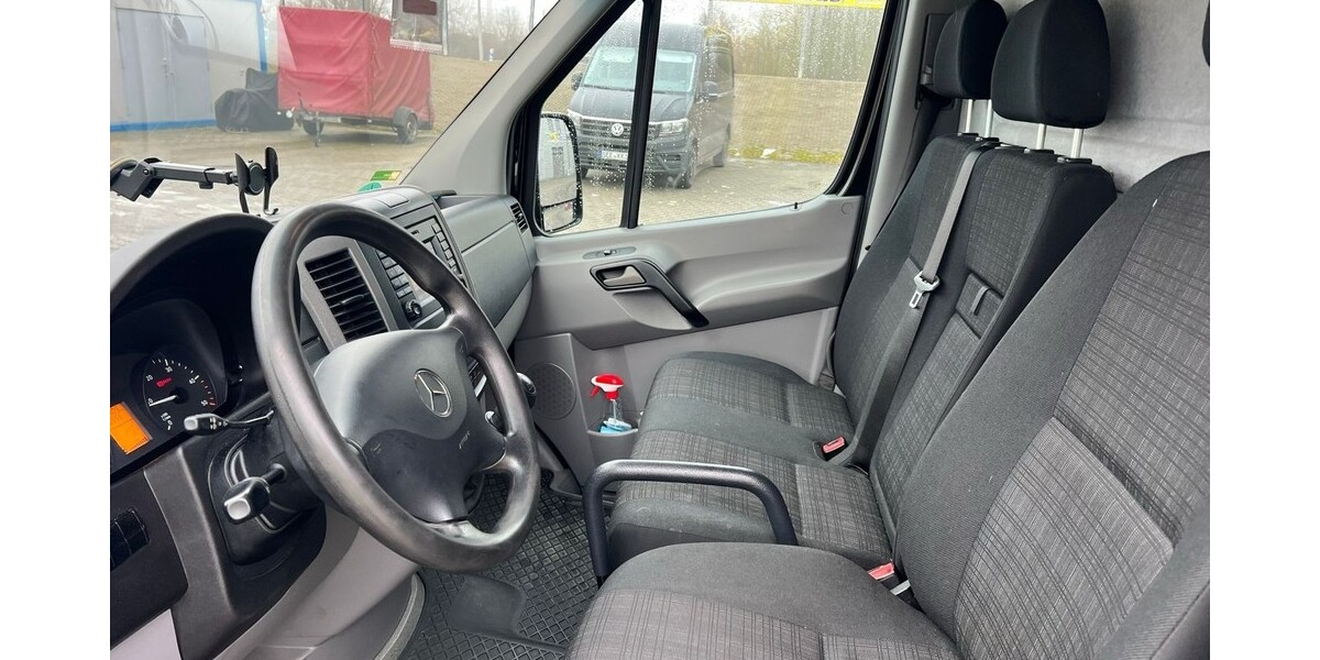 Mercedes-Benz Sprinter 160.000 km 16.900 &euro; Berlin 10178