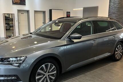 Skoda Superb 207.470 km 16.785 &euro; Volkmarsen 34471