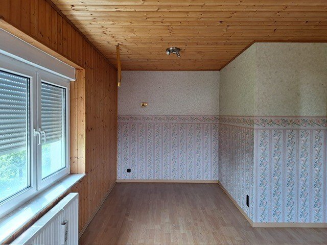 Geratal-OT, 1-2 Familienhaus 8 zimmer