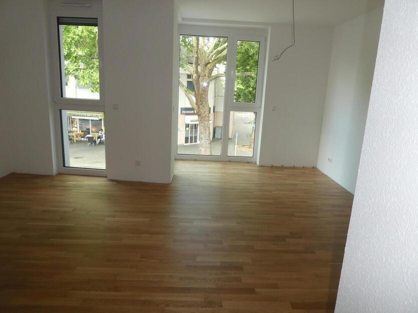 Altengerechte Wohnung im KFW 40 Energiesparhaus Stadtmitte - Hohe Steuervorteile sichern !
