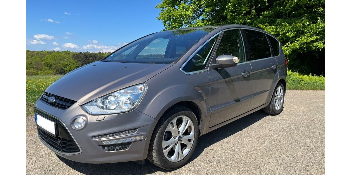 Ford S-Max 74.900 km 9.900 &euro; Rösrath 51503
