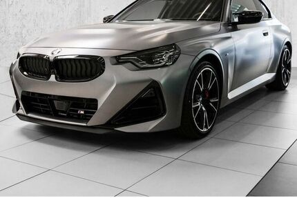 BMW M240i