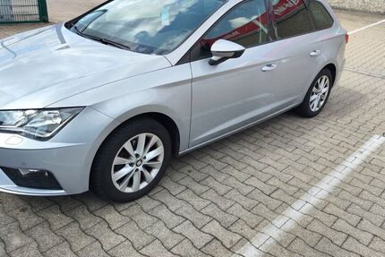 Seat Leon 126.000 km 13.000 &euro; Iserlohn 58636