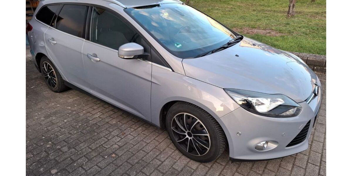 Ford Focus 233.000 km 3.800 &euro; Illingen-Welschbach 66557