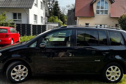 VW Touran 184.000 km 4.400 &euro; Kirchzarten 79199