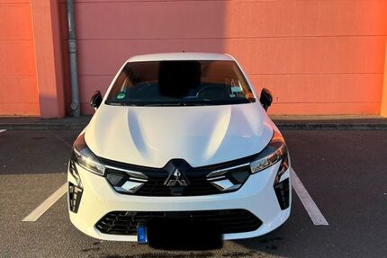 Mitsubishi Colt 51.000 km 15.700 &euro; Köln 50996