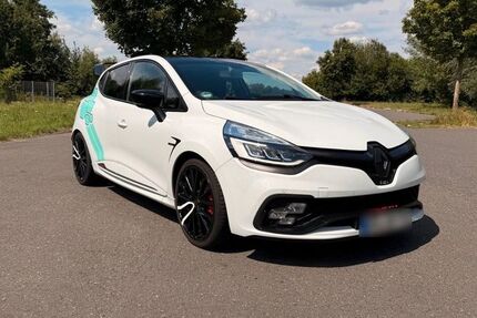 Renault Clio 88.000 km 18.500 &euro; Wolfenbüttel 38304