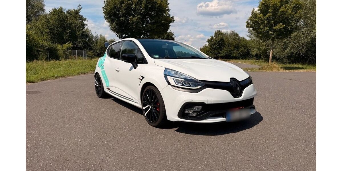 Renault Clio 88.000 km 18.500 &euro; Wolfenbüttel 38304