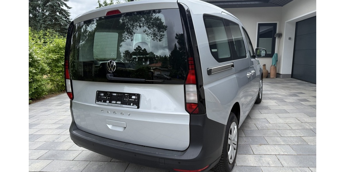 VW Caddy Caddy 1.5 TSI DSG Klima Stdh&Sitzhz. PDC 46.766 km 24.500 &euro; Berlin 10247