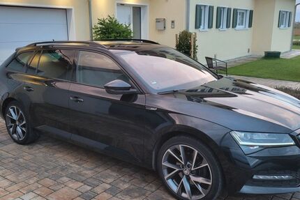 Skoda Superb 124.000 km 22.950 &euro; Dürrlauingen 89350