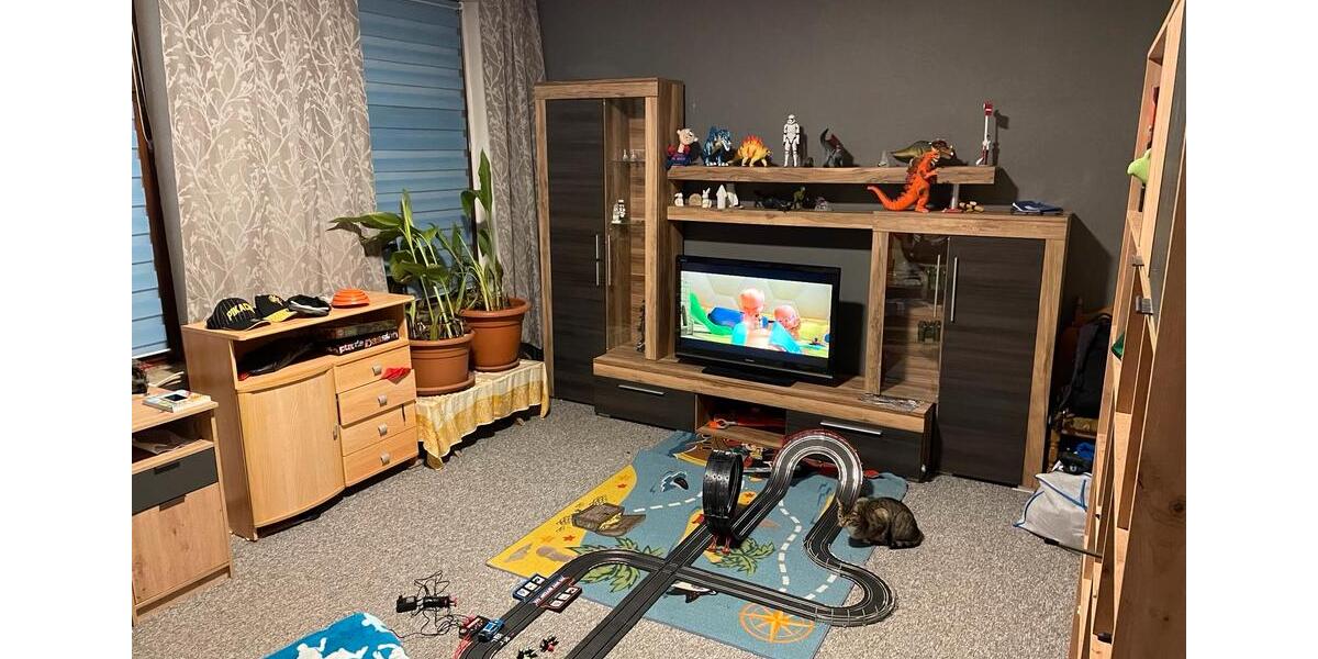 Reihenhaus Malchin - 12 Zimmer, 210 m&sup2;, 160.000&euro; | Angebot:26855000