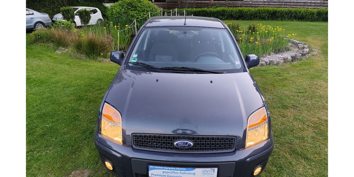 Ford Fusion 218.010 km 2.790 &euro; Hatten 26209
