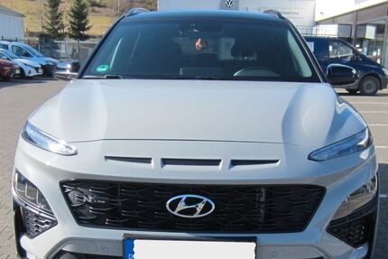 Hyundai KONA 21.808 km 18.990 &euro; Bad Berleburg 57319