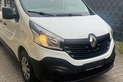 Renault Trafic 150.000 km 12.990 &euro; Hemsbach 69502