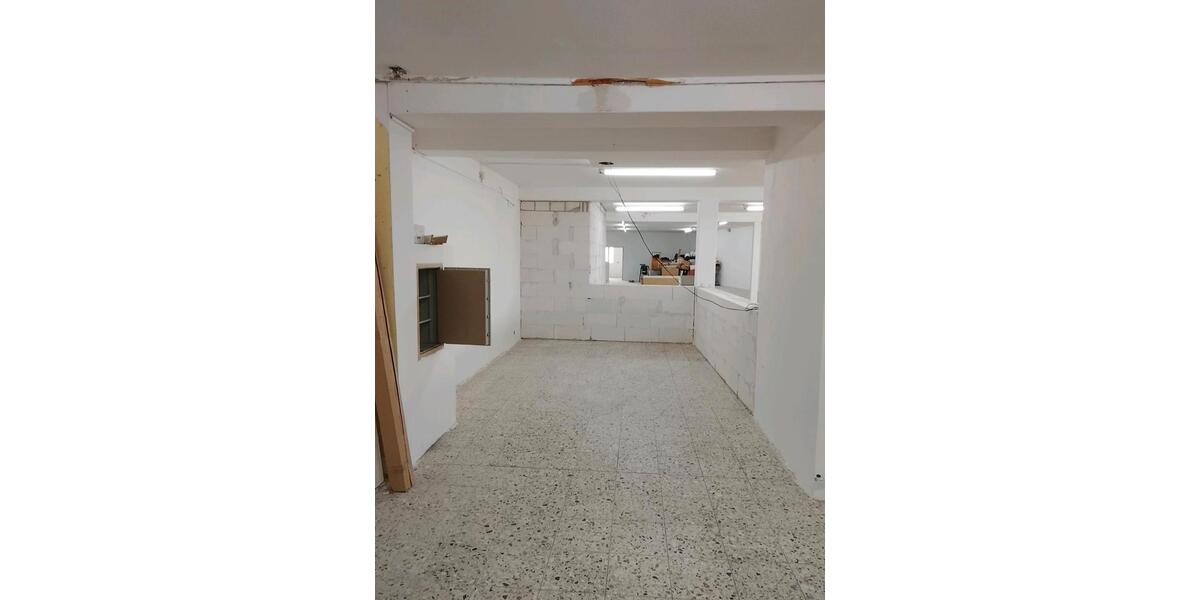 Gewerbeobjekt Albersdorf - 4&euro; | Angebot:15985968