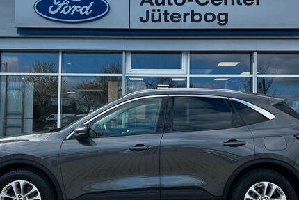 Ford Kuga 93.500 km 18.890 &euro; Jüterbog 14913
