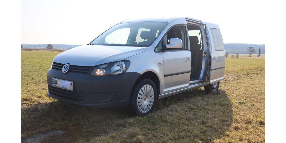 VW Caddy 143.700 km 13.950 &euro; schlüsselfeld 96132