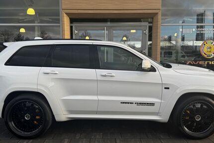 Jeep Grand Cherokee 19.300 km 95.444 &euro; Aschaffenburg 63741
