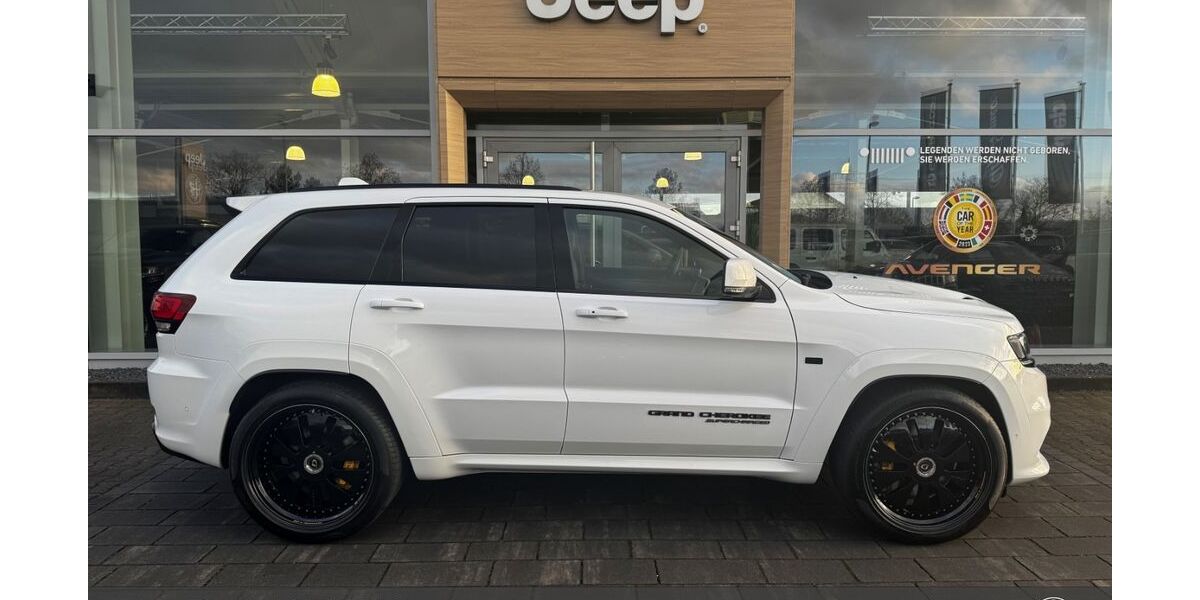 Jeep Grand Cherokee 19.300 km 95.444 &euro; Aschaffenburg 63741