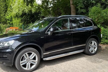 VW Touareg 200.000 km 17.200 &euro; MArburg 35039