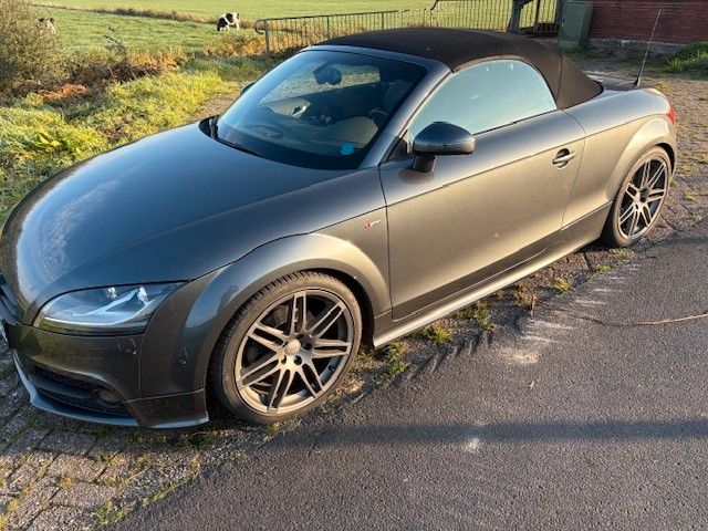 Audi TT 71.000 km 16.950 &euro; Apen 26689