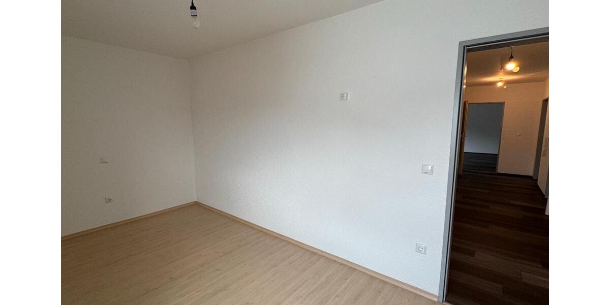 Etagenwohnung Viechtach - 4 Zimmer, 115 m&sup2;, 790&euro; | Angebot:26416480