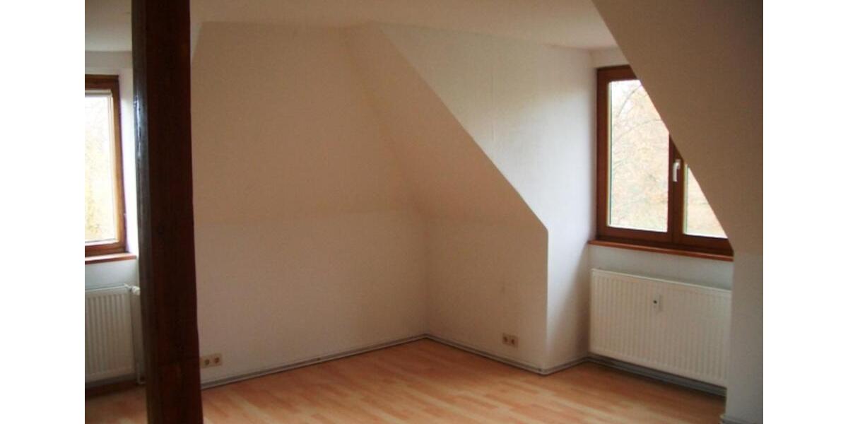 Dachgeschoßwohnung Lübz - 3 Zimmer, 83 m&sup2;, 549&euro; | Angebot:23543814
