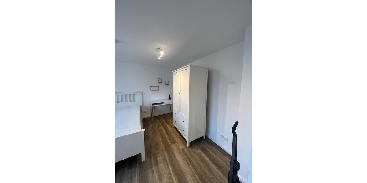 Etagenwohnung Herzogenaurach - 2 Zimmer, 32 m&sup2;, 800&euro; | Angebot:25509726