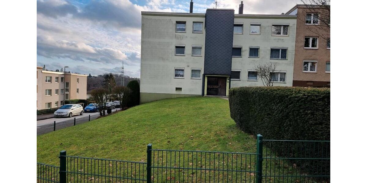 Etagenwohnung Remscheid Reinshagen - 4 Zimmer, 84 m&sup2;, 195.000&euro; | Angebot:24980634