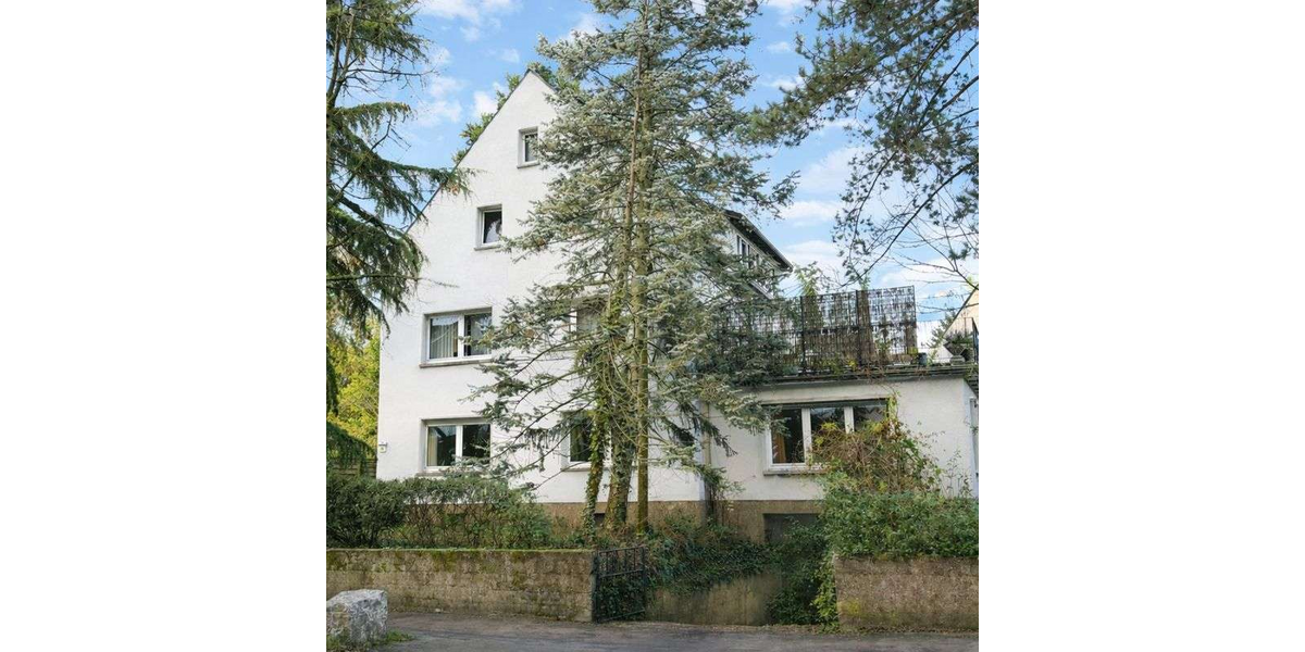 Haus zum Kaufen in Wiesbaden 795.000 € 317 m² 13 zimmer